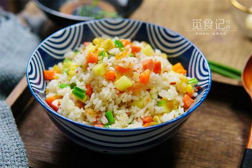 瓜哥吃瓜炒饭视频,揭秘美食背后的趣味故事